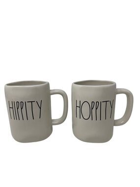 Rae Dunn HIPPITY HOPPITY Mug Set Ceramic 16oz Coffee Mug Kitchen Easter Rabbit